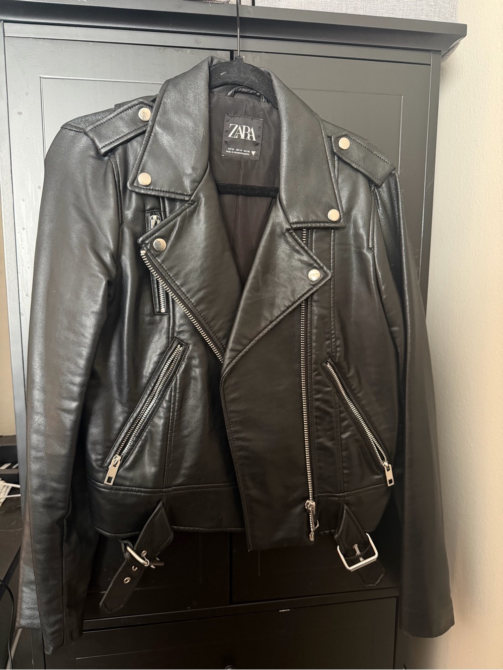 Zara Black Leather Moto Biker Jacket with Buckle Waist